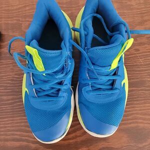 Under Armour Kids Sneakers in Blue and Neon Yellow